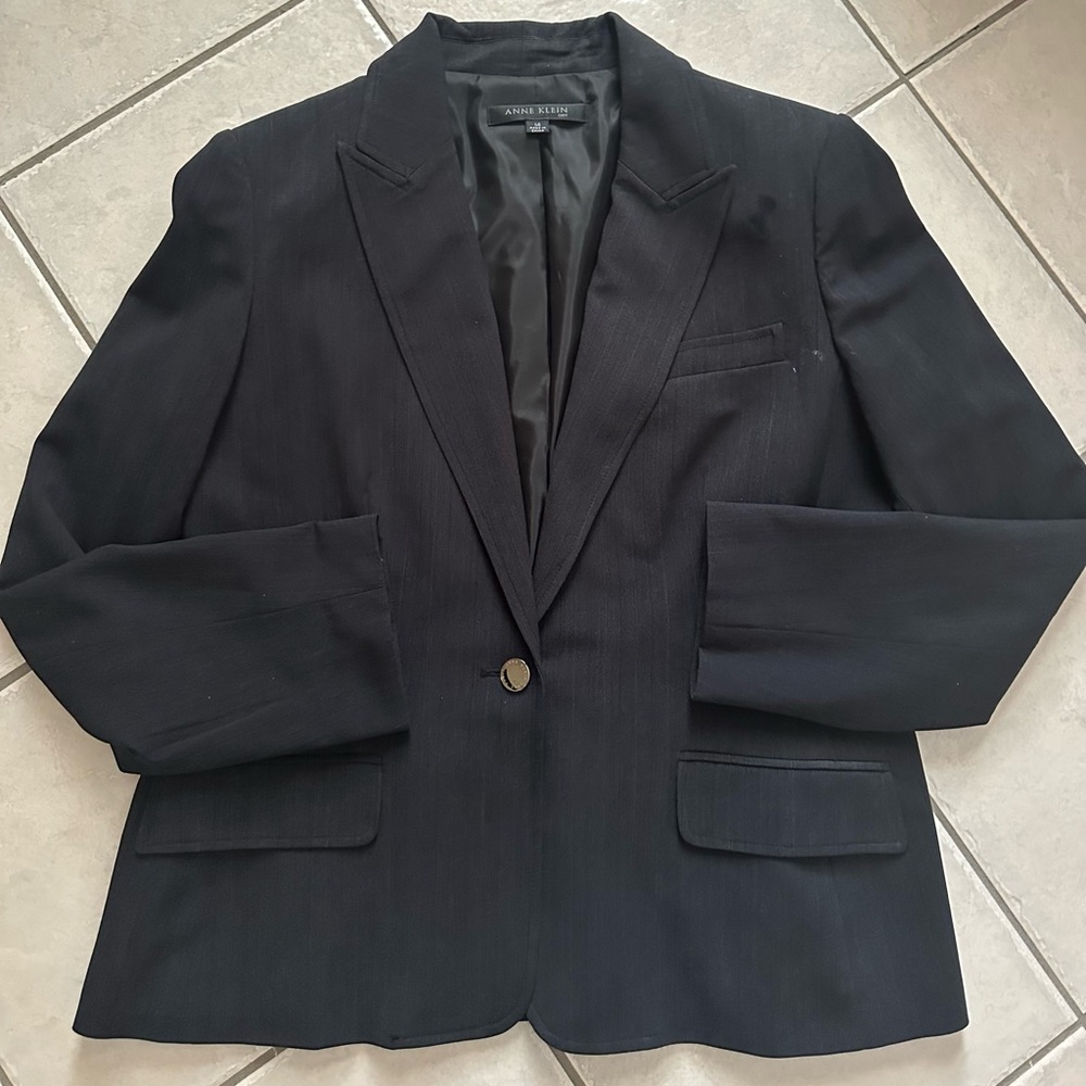 Anne Klein Black Tailored Blazer and pant set